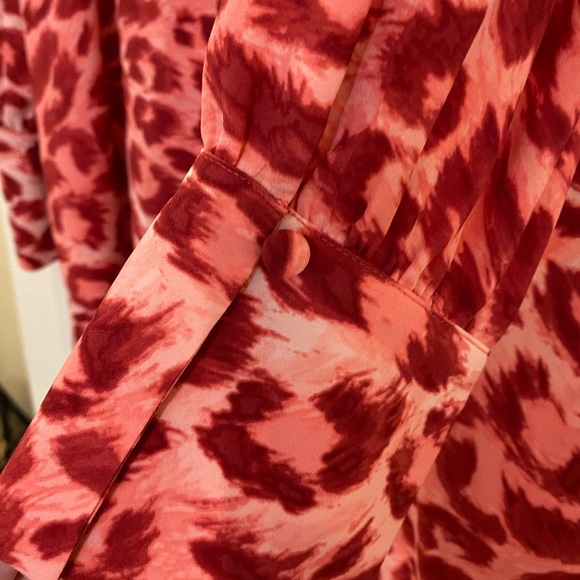 Kate Spade pink leopard print long sleeve dress, size 10 - Picture 3 of 4